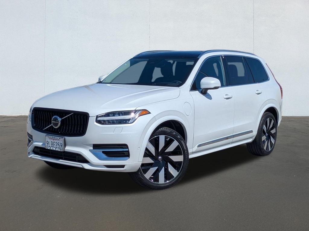 2024 Volvo XC90 Recharge Plug-In Hybrid T8 Ultimate 6-Seater