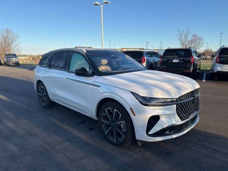 2024 Lincoln Nautilus Reserve