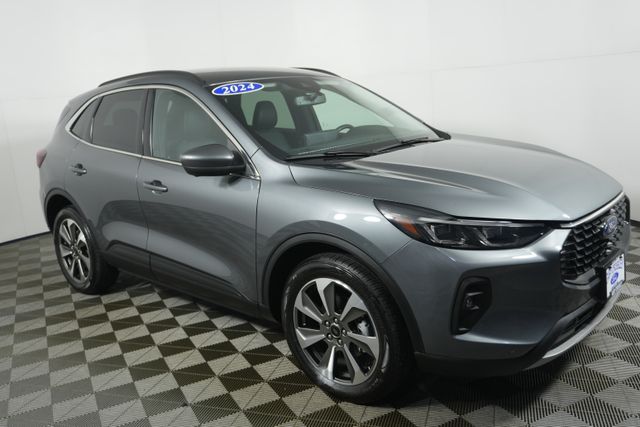 Used 2024 Ford Escape Platinum with VIN 1FMCU9JZ9RUA20073 for sale in Kansas City