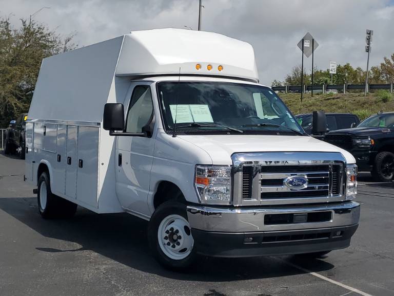 2024 Ford E-Series Cutaway