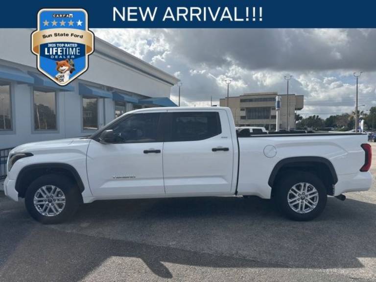 2024 Toyota Tundra 2WD SR5