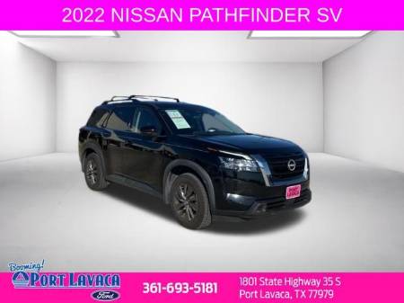 2022 Nissan Pathfinder SV