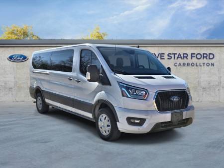 2023 Ford Transit Passenger Wagon XLT