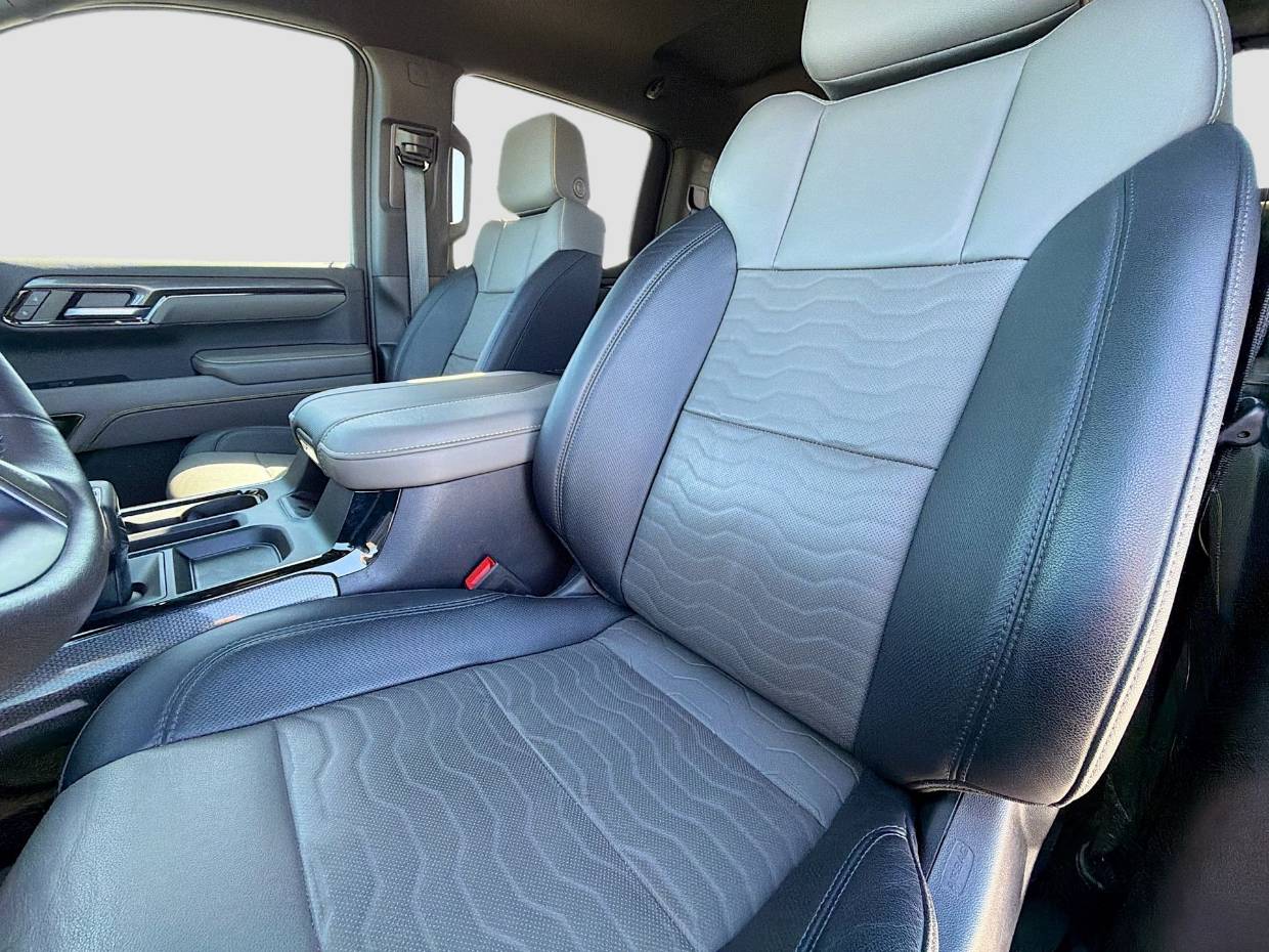 2023 Chevrolet Silverado 1500 ZR2 - Photo 27