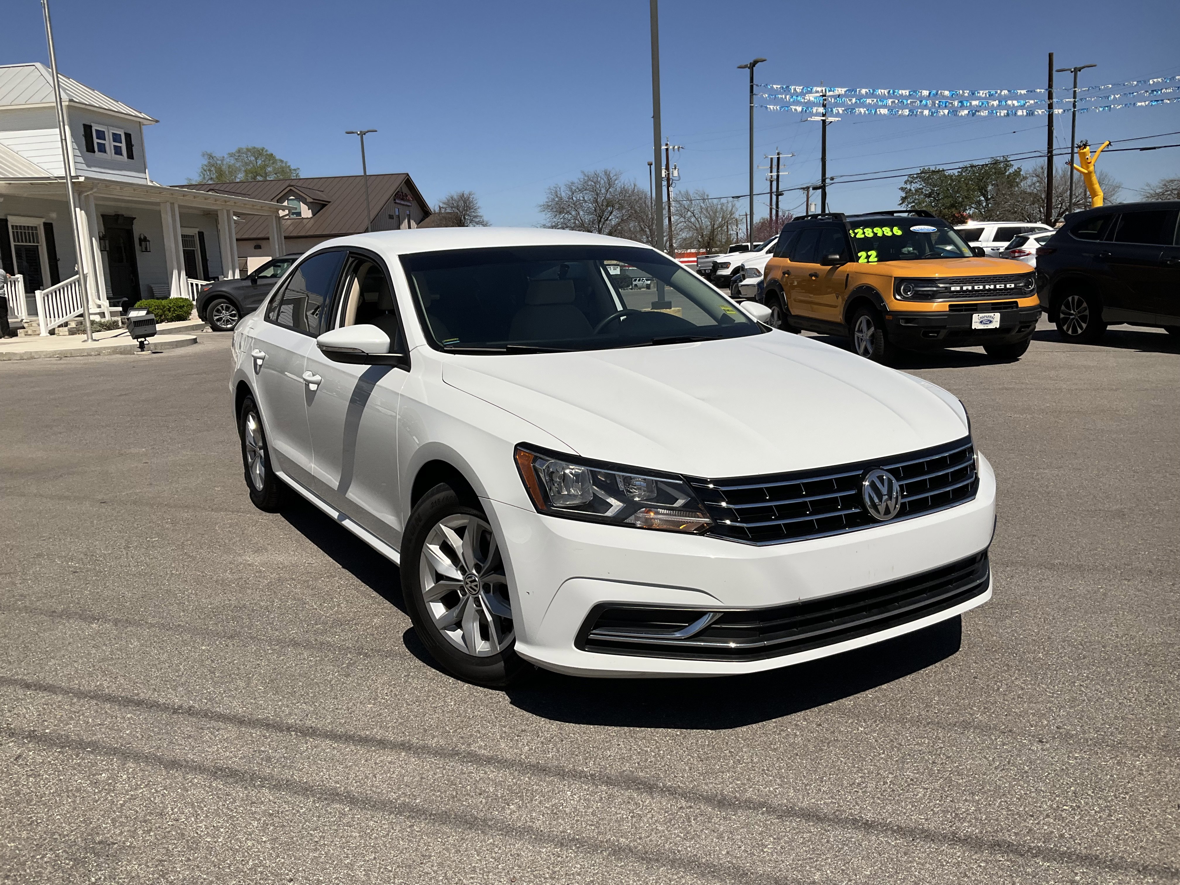 2018 Volkswagen Passat S