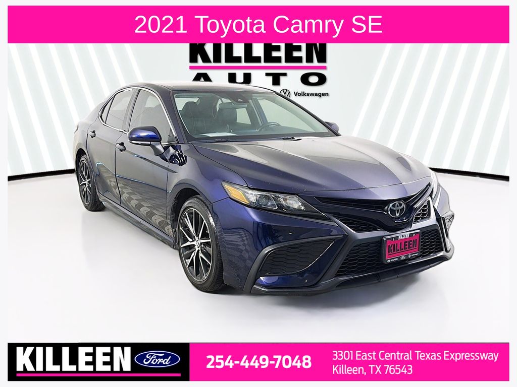 2021 Toyota Camry SE