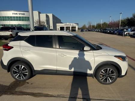 2019 Nissan Kicks SV