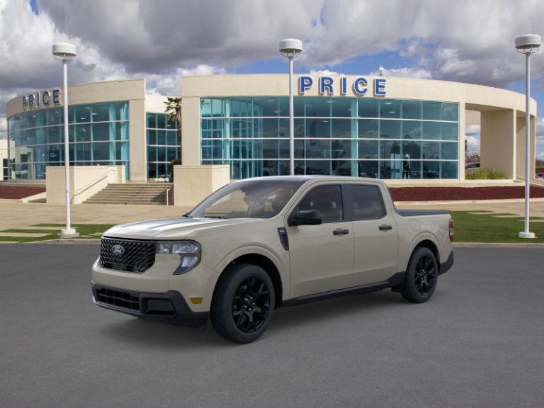 2025 Ford Maverick XLT AWD
