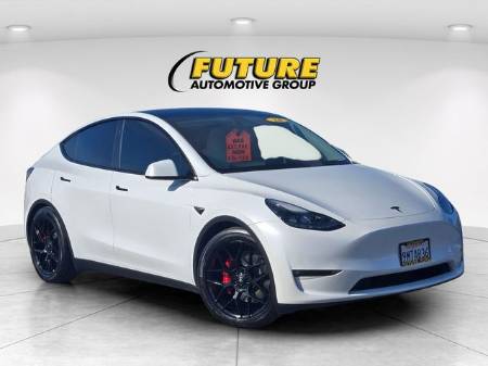 2024 Tesla Model Y Performance