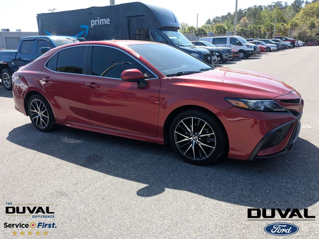 2021 Toyota Camry SE