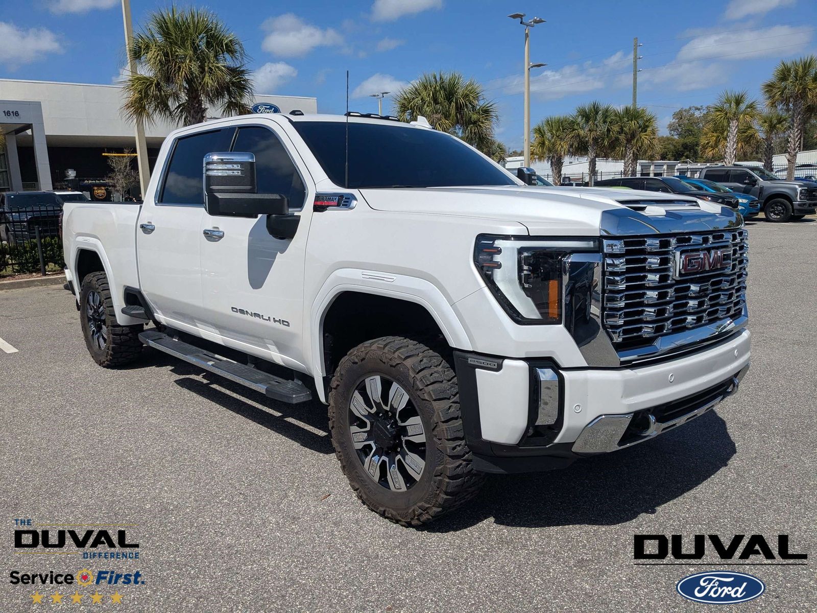 2025 GMC Sierra 2500HD Denali