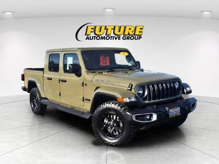 2025 Jeep Gladiator Sport