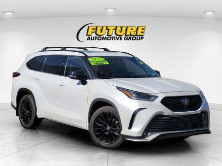2023 Toyota Highlander XSE