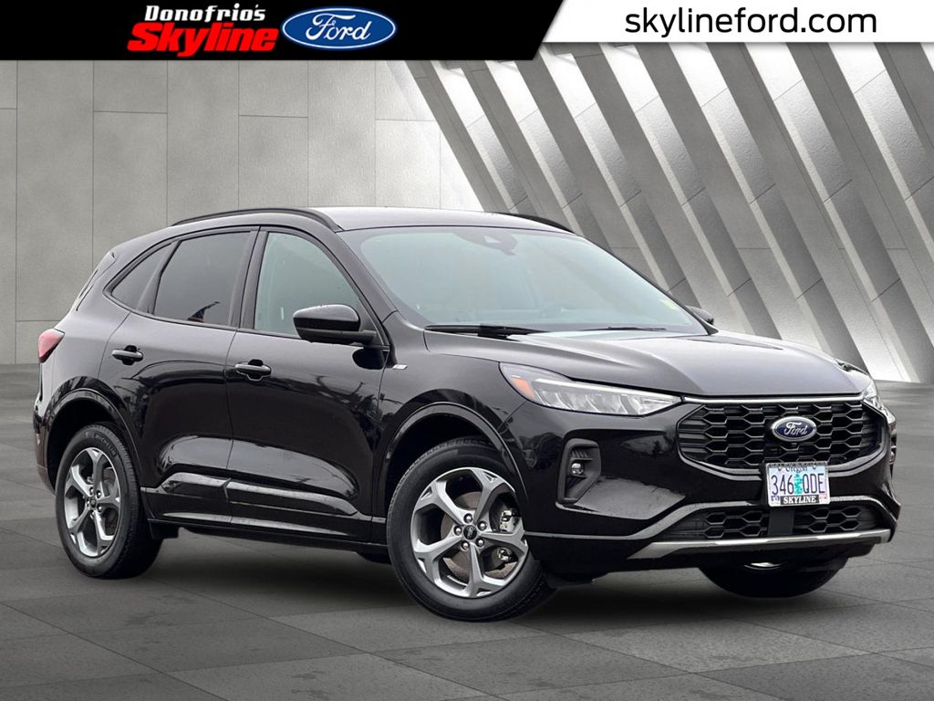2023 Ford Escape Hybrid ST-Line Select