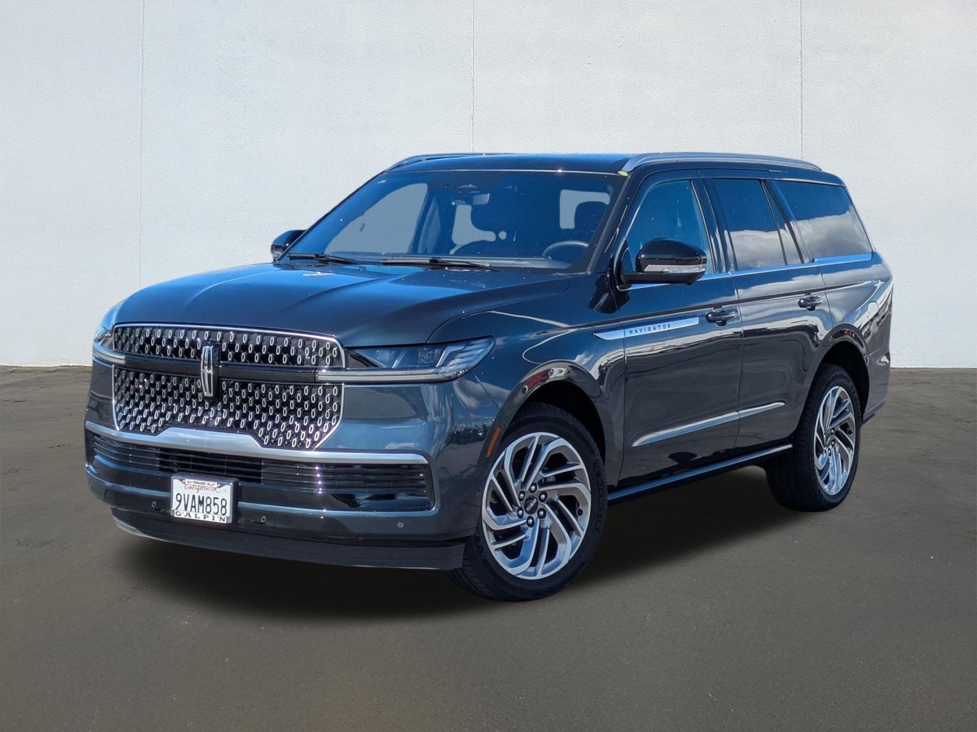 Used 2025 Lincoln Navigator Reserve