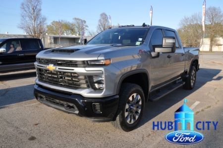 2024 Chevrolet Silverado 2500HD Custom