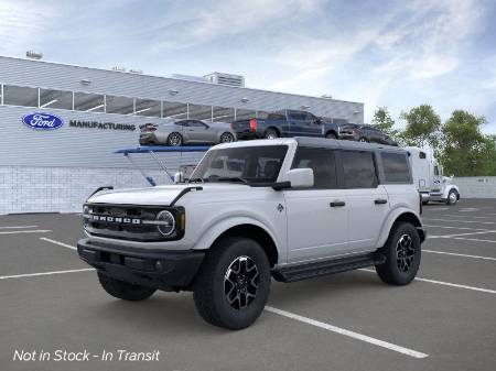 2026 Ford Bronco Outer Banks®