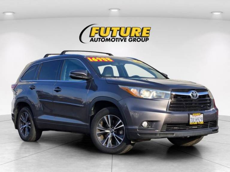 2016 Toyota Highlander XLE V6