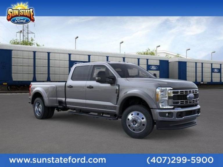 2026 Ford Super Duty F-450 DRW XLT