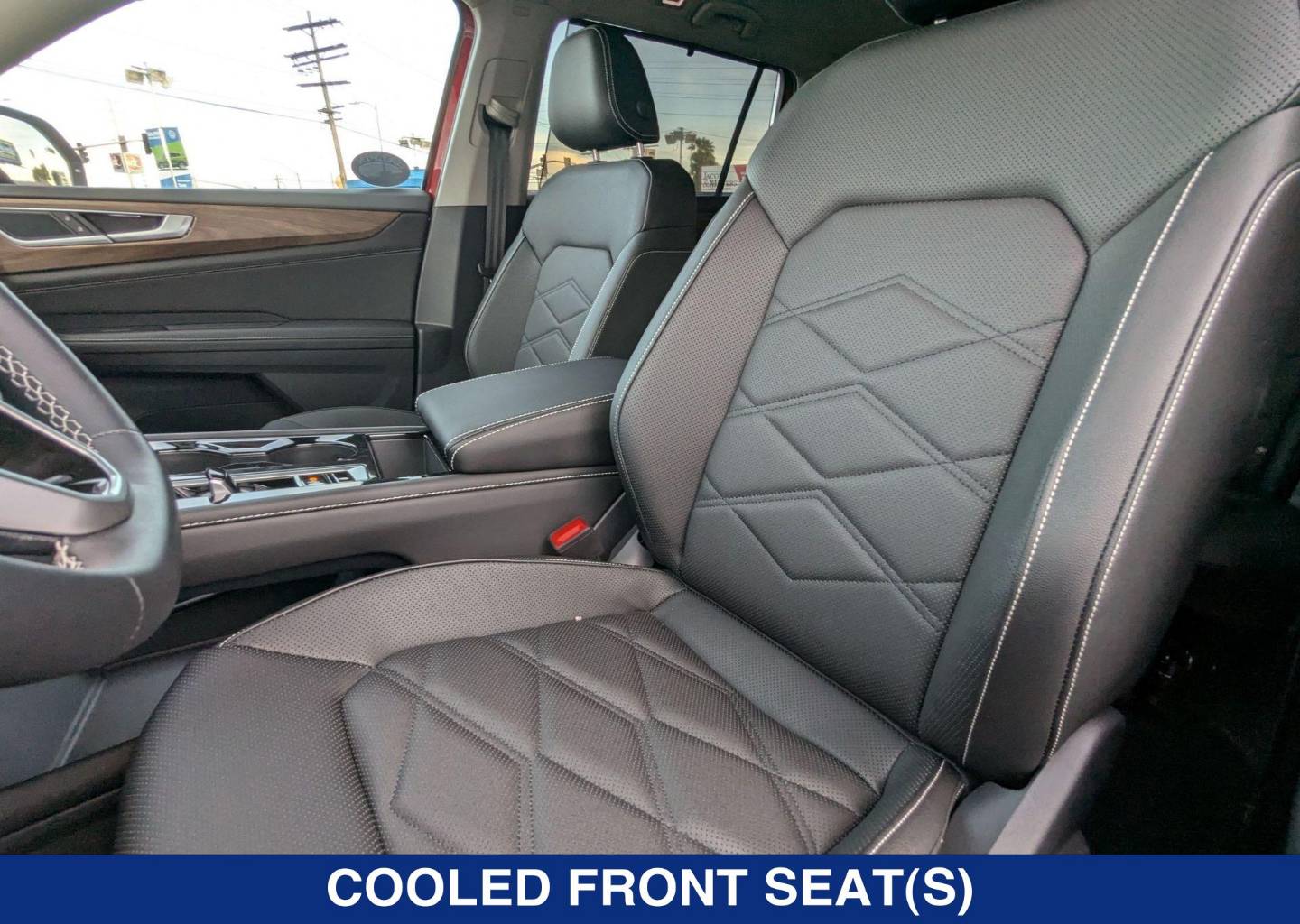 2025 Volkswagen Atlas SE w/Tech - Photo 20