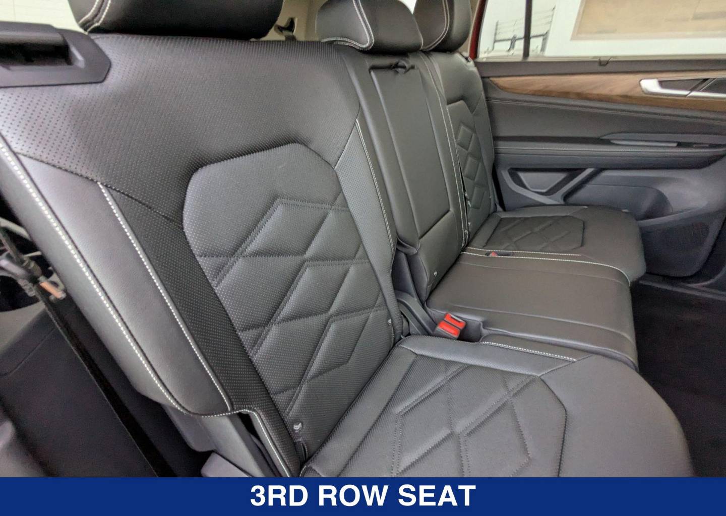 2025 Volkswagen Atlas SE w/Tech - Photo 22