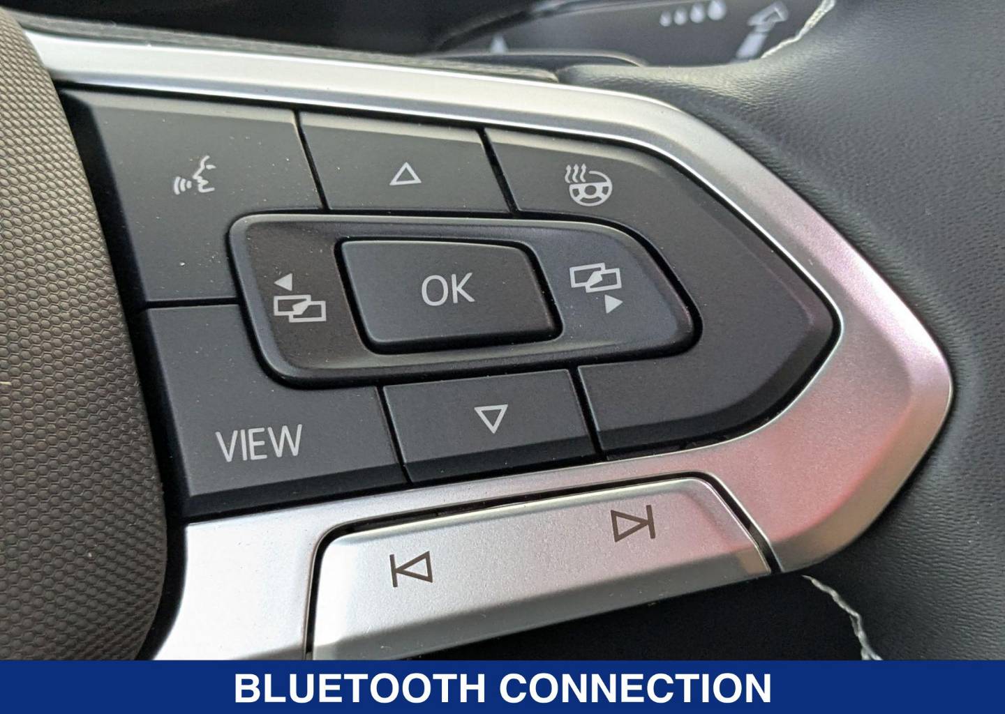 2025 Volkswagen Atlas Cross Sport SE - Photo 14