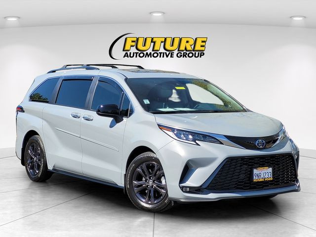 2024 Toyota Sienna XSE