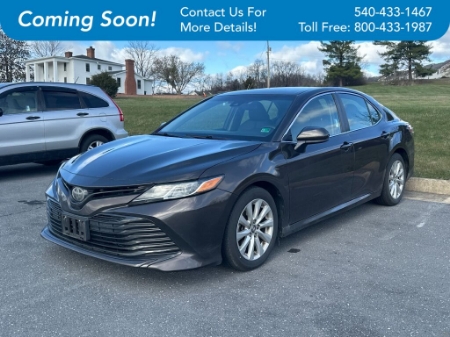 2018 Toyota Camry LE SEDAN