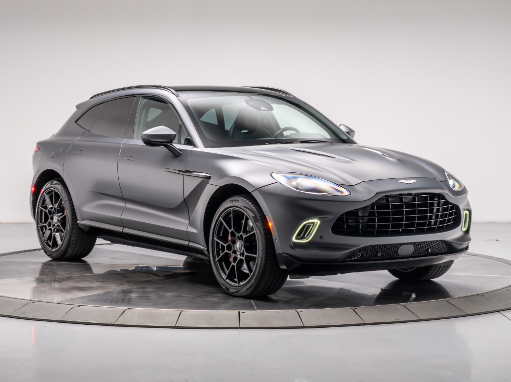 2021 Aston Martin DBX Base