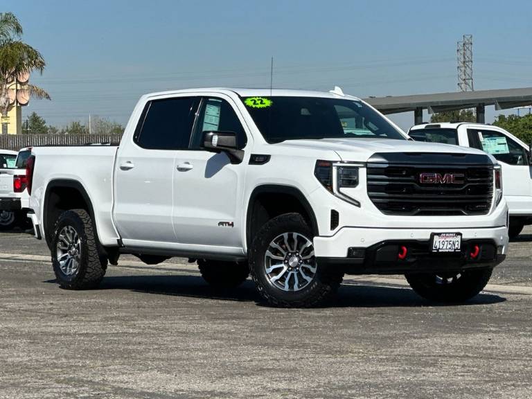 2022 GMC Sierra 1500 AT4