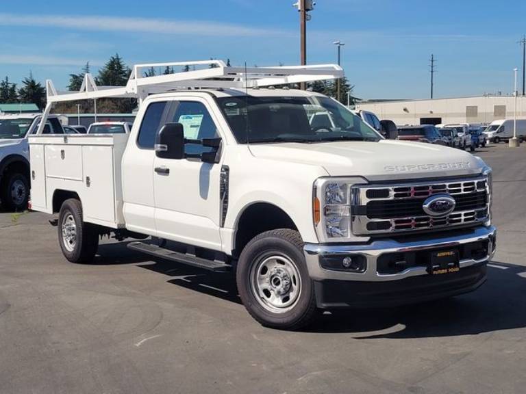 2025 Ford F-350SD XL