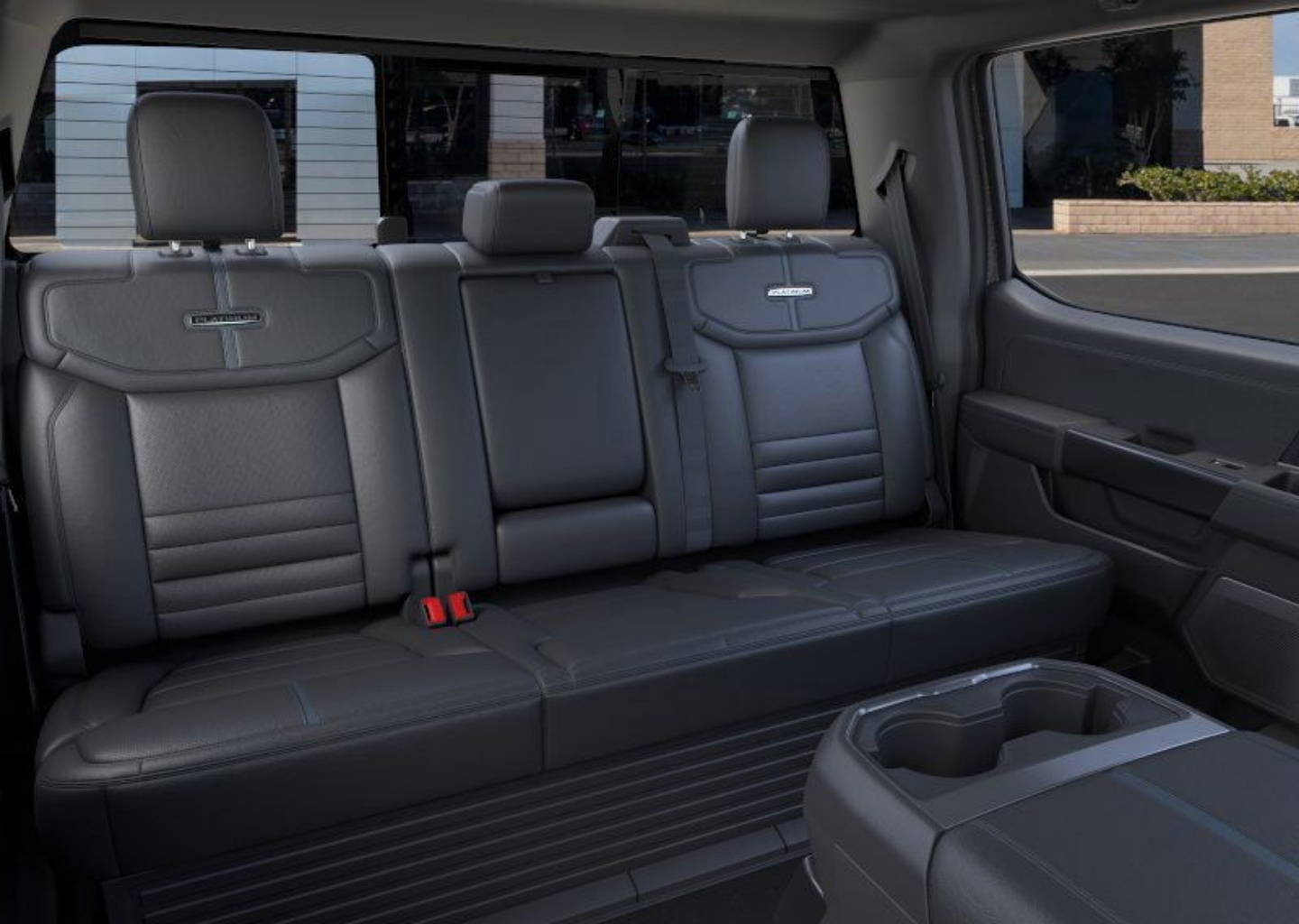 2025 Ford F-250 Super Duty Platinum - Photo 11