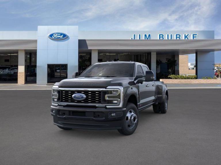 2026 Ford Super Duty F-350 DRW Platinum