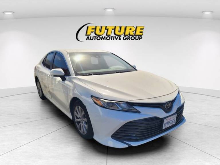 2019 Toyota Camry LE