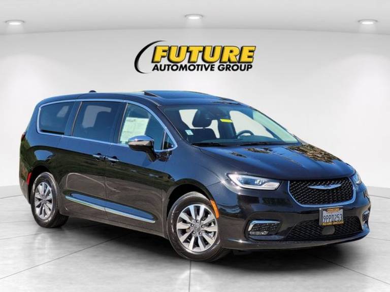 2023 Chrysler Pacifica Hybrid Limited