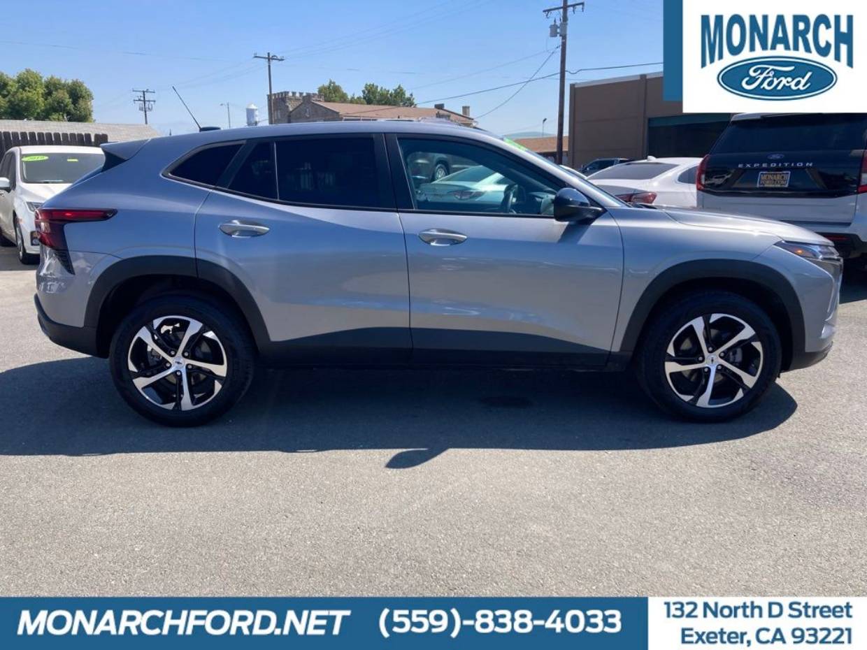 2024 Chevrolet Trax RS