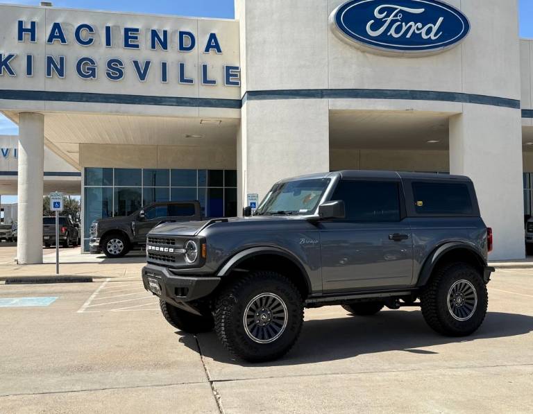 2025 Ford Bronco Base