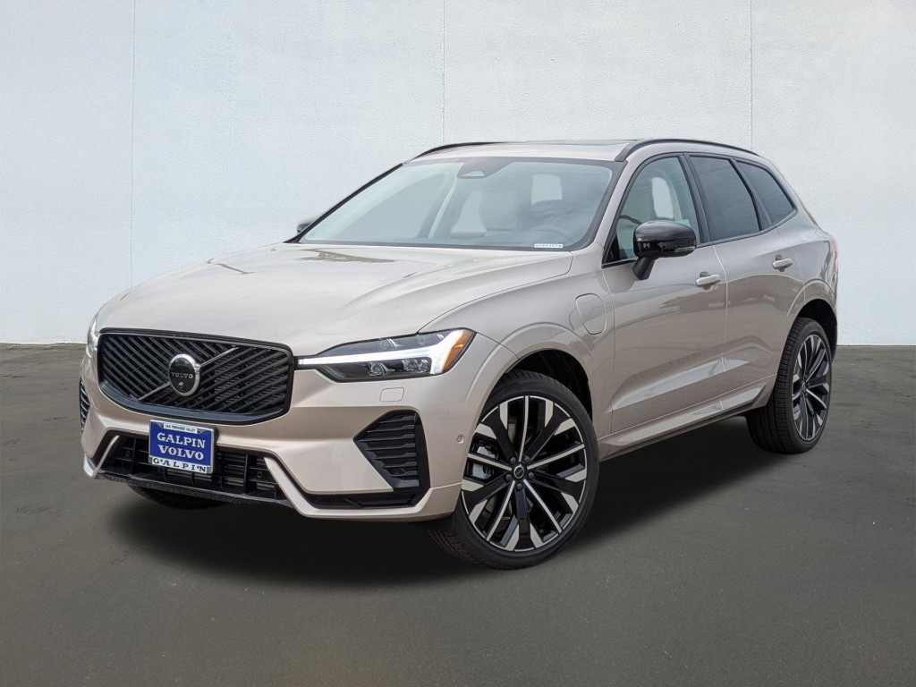 2026 Volvo XC60 Plug-In Hybrid T8 Ultra Dark