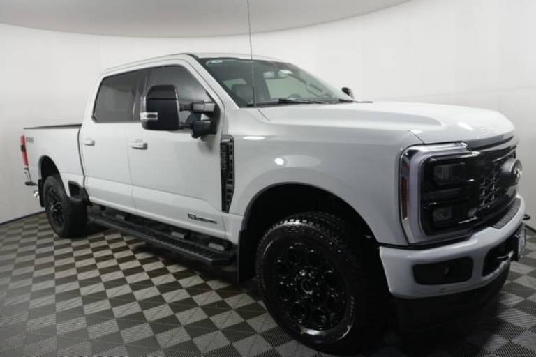 2025 Ford Super Duty F-350 SRW LARIAT