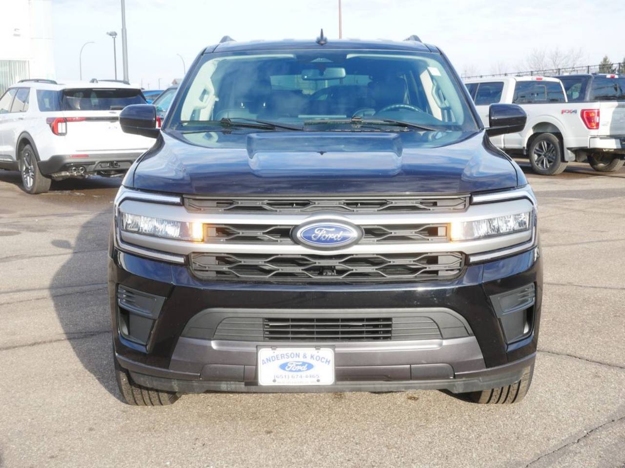 Used 2024 Ford Expedition XLT with VIN 1FMJK1J81REA40995 for sale in North Branch, Minnesota