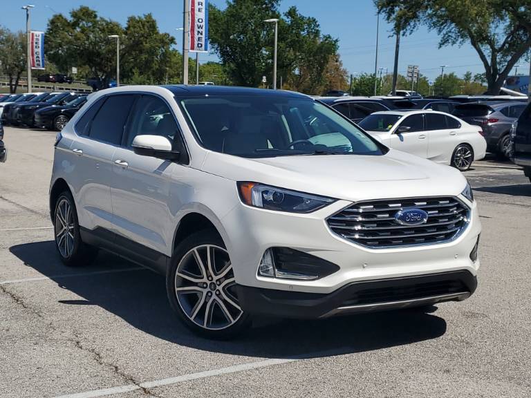 2023 Ford Edge Titanium