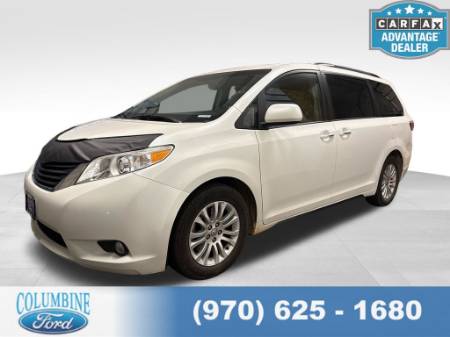 2017 Toyota Sienna XLE
