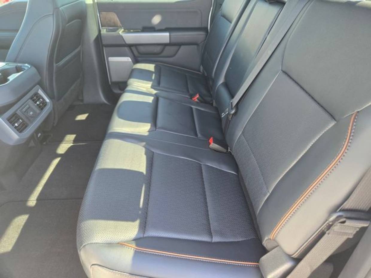 2025 Ford F-350 Super Duty Lariat - Photo 14