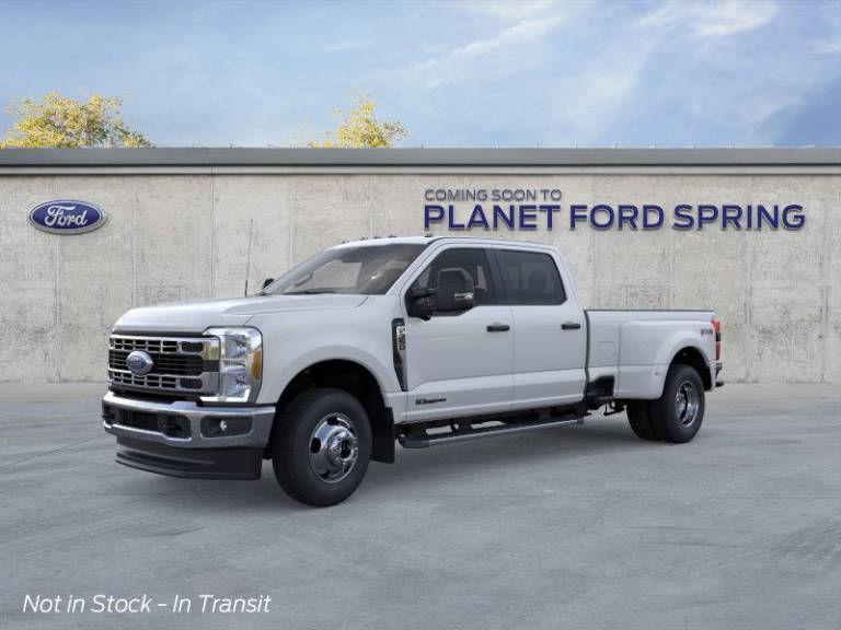 2026 Ford Super Duty F-350 DRW XLT 4WD Crew Cab 8' Box