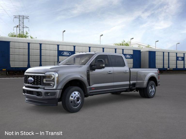 2026 Ford Super Duty F-450 DRW Platinum