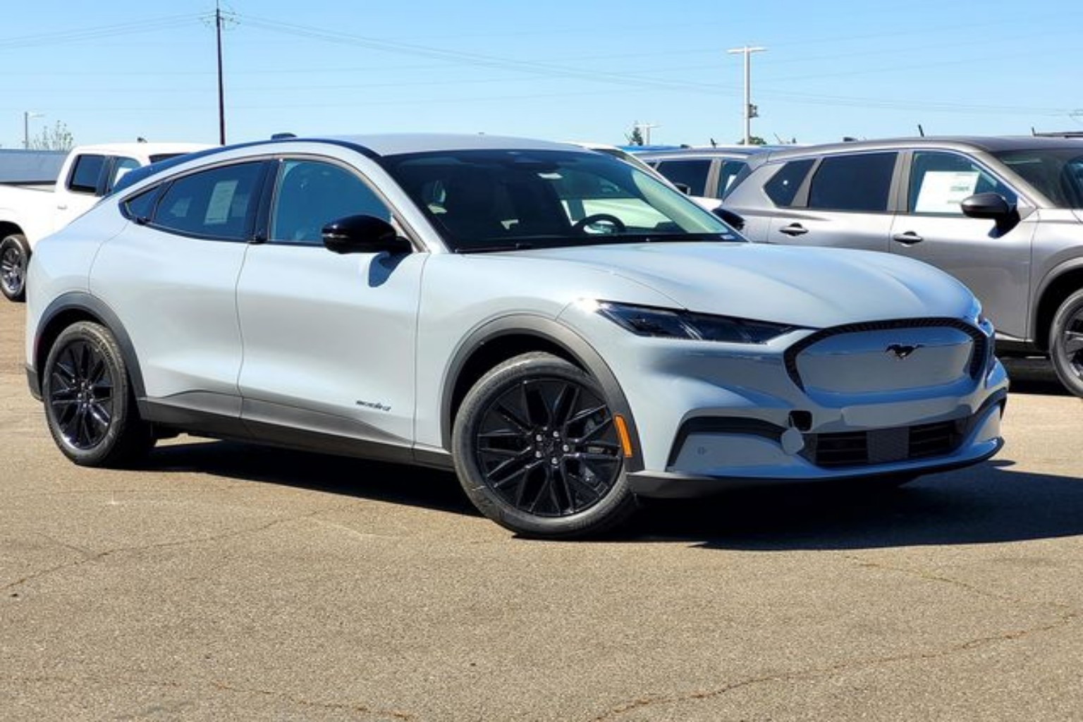 2026 Ford Mustang-Mach-e Select's photo
