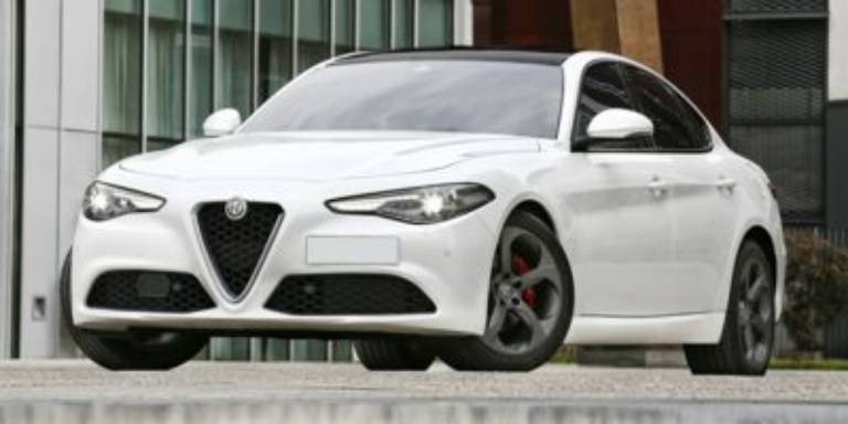 2020 Alfa Romeo Giulia Sport RWD
