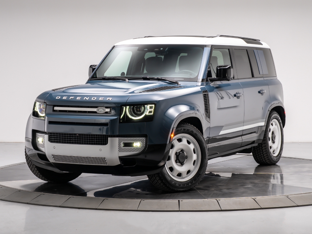 2025 Land Rover Defender 110 P300