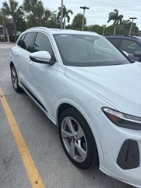 2025 Audi Q5 2.0T Prestige