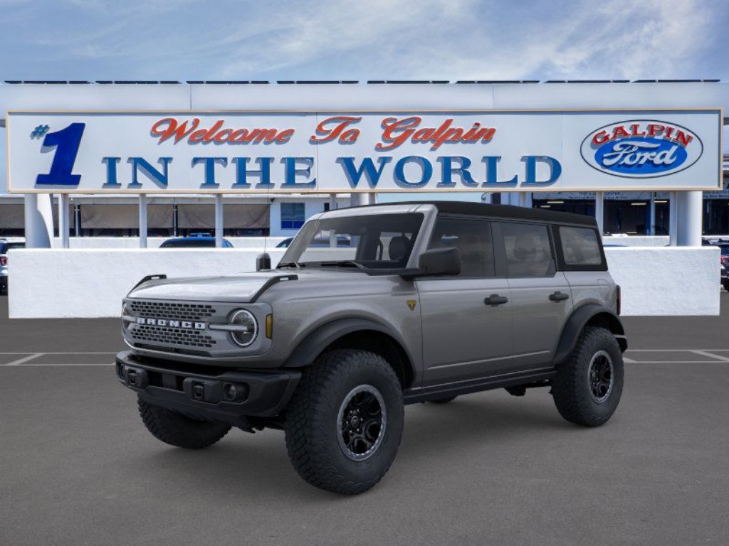 2026 Ford Bronco Badlands